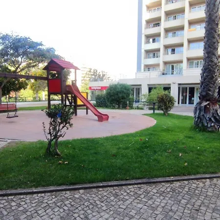 Casa Jardins Da Rocha 포티마오