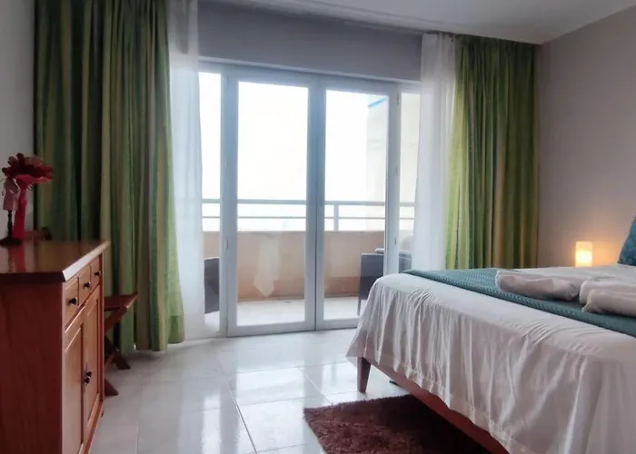 Casa Jardins Da Rocha *